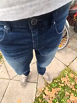 Lorent6969 online show from 10-31-25, 08:00