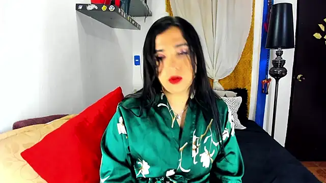 SARAMISHA online show from 10-10-25, 06:03