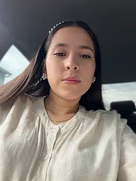 LittleDoll    online show from 04-11-26, 12:42