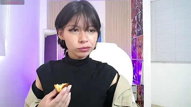 Snapshot of tatty_wilson chatting on 09-19-25, 01:04 tatty wilson online show from 09-19-25, 01:04