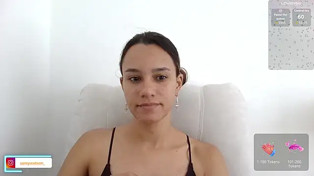 Snapshot of SamanthaWatson chatting on 06-17-26, 01:43 SamanthaWatson online show from 06-17-26, 01:43