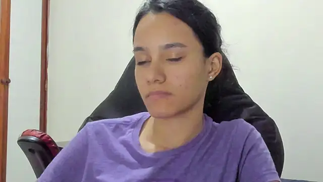 SamanthaWatson online show from 03-19-25, 01:21