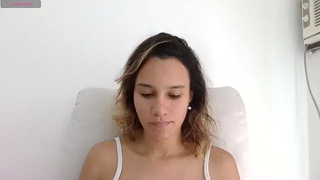 Snapshot of SamanthaWatson chatting on 07-08-26, 01:56 SamanthaWatson online show from 07-08-26, 01:56