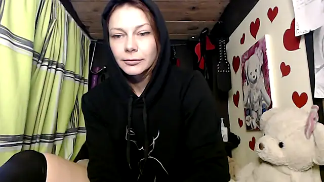 HarleyQuinn 69 online show from 12-28-24, 06:29