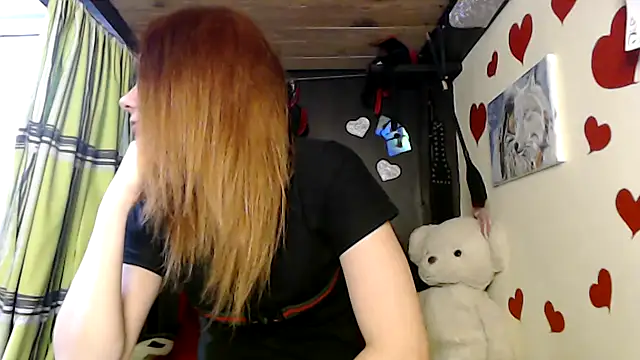 HarleyQuinn 69 online show from 10-19-25, 11:02