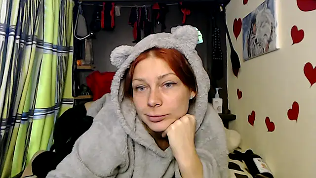 HarleyQuinn 69 online show from 10-23-25, 11:42