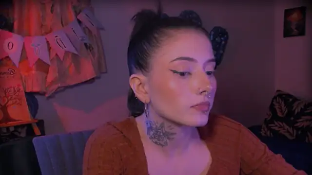 LiliJones  online show from 04-04-26, 06:58