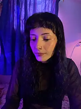 Snapshot of LiliJones_ chatting on 10-16-25, 06:38 LiliJones online show from 10-16-25, 06:38
