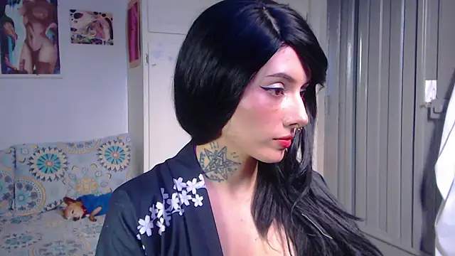 Snapshot of LiliJones_ chatting on 02-11-25, 07:38 LiliJones online show from 02-11-25, 07:38