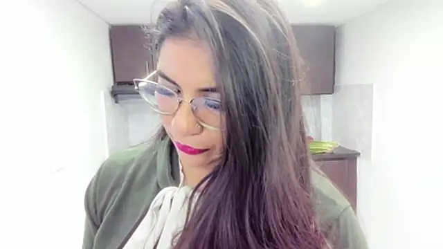 Luna Dumont online show from 12-02-25, 11:12