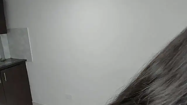 Luna Dumont online show from 04-10-26, 11:17