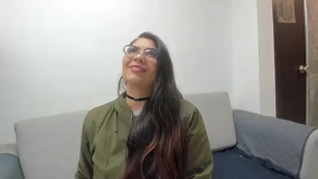 Luna Dumont online show from 01-16-26, 11:25