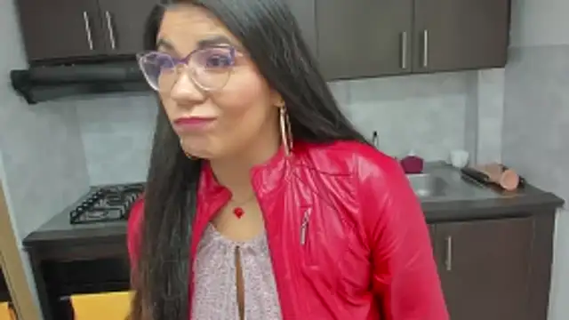 Luna Dumont online show from 04-07-26, 11:12