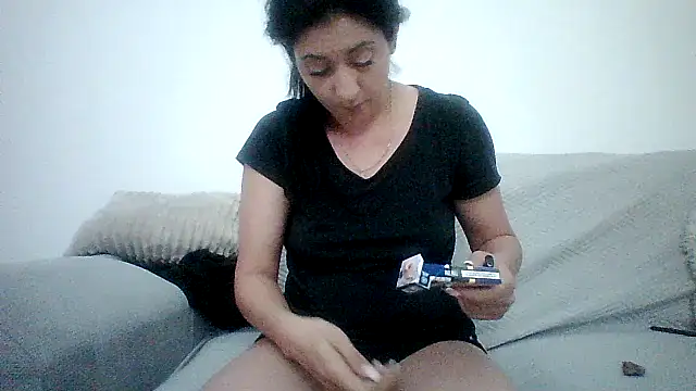 Snapshot of davenmichelle00 chatting on 07-07-26, 03:04 davenmichelle00 online show from 07-07-26, 03:04