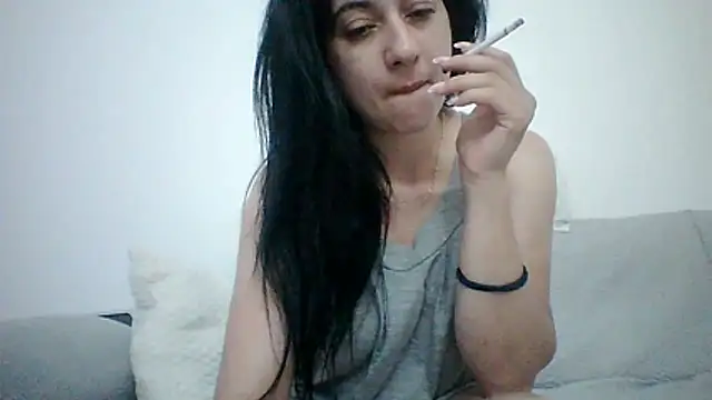 Snapshot of davenmichelle00 chatting on 06-28-26, 05:14 davenmichelle00 online show from 06-28-26, 05:14