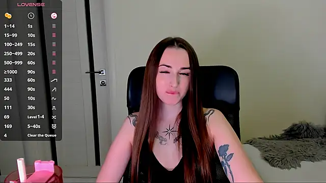 Kimmberr online show from 09-24-25, 03:24