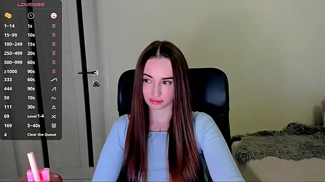 Kimmberr online show from 11-10-25, 04:17