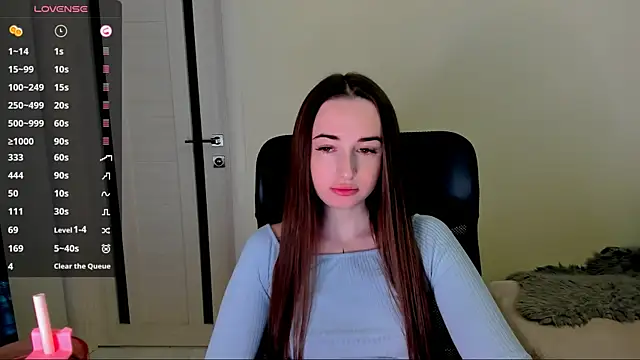 Kimmberr online show from 10-19-25, 03:09