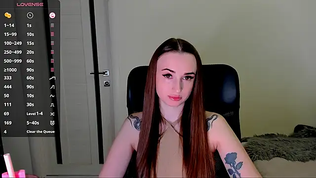 Kimmberr online show from 11-14-25, 04:38