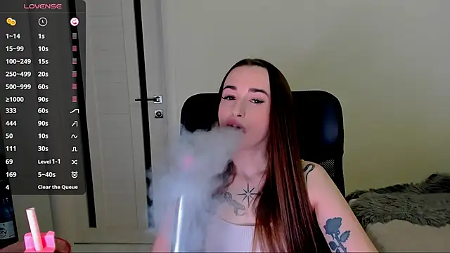 Kimmberr online show from 11-29-25, 05:51