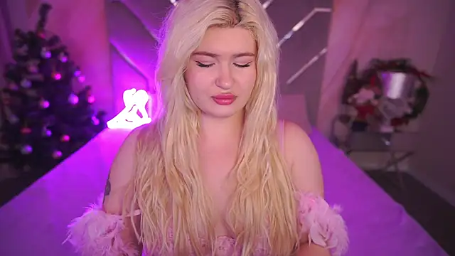 CocoSecretss online show from 01-04-25, 08:17