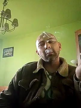 Snapshot of Piter9023 chatting on 10-21-25, 02:27 Piter9023 online show from 10-21-25, 02:27
