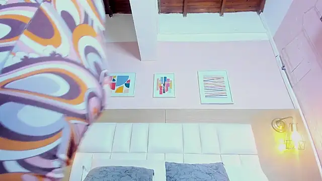 Dollar-girl online show from 03-17-25, 12:04