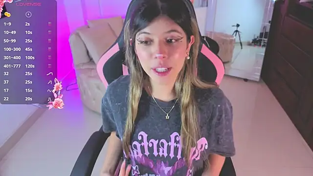 NATAASHA    online show from 01-06-26, 03:32