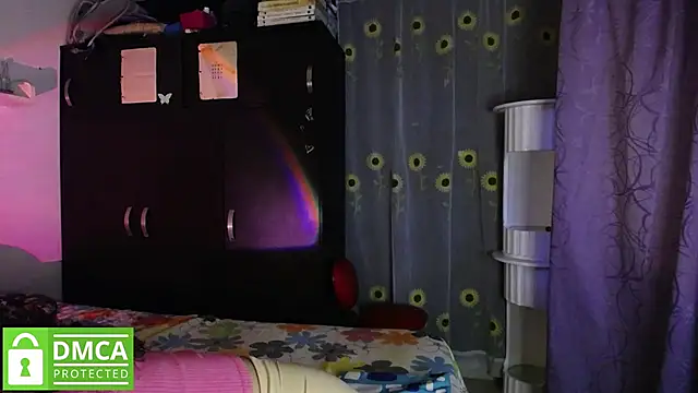 Mr MrsCurie online show from 04-18-26, 11:16