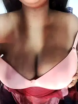 Snapshot of loveli_diya chatting on 02-07-25, 12:53 loveli diya online show from 02-07-25, 12:53
