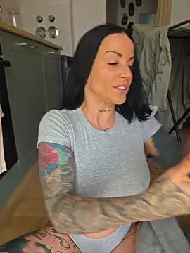 EmilyDiazofficial online show from 05-10-26, 09:13