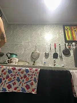 Snapshot of maybelline69 chatting on 04-08-26, 09:16 maybelline69 online show from 04-08-26, 09:16