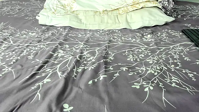 maybelline69 online show from 10-29-25, 09:52