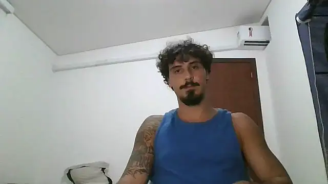 Snapshot of milkoffe chatting on 02-05-26, 04:08 milkoffe online show from 02-05-26, 04:08