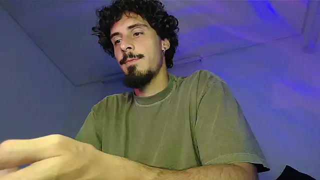 milkoffe online show from 05-21-26, 01:36