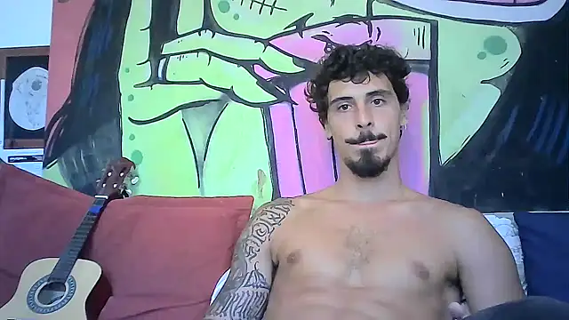 Snapshot of milkoffe chatting on 03-07-25, 02:01 milkoffe online show from 03-07-25, 02:01