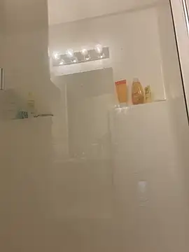 Snapshot of MidnightFlexxx chatting on 12-06-24, 05:49 MidnightFlexxx online show from 12-06-24, 05:49