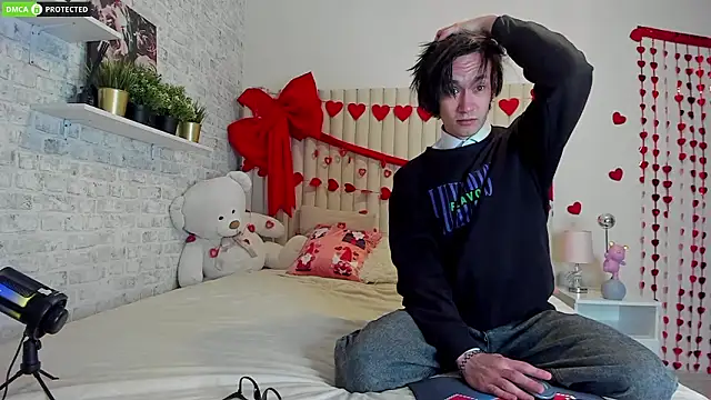 CalvinOwens online show from 02-11-26, 06:08