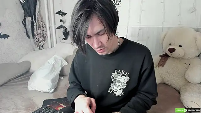 CalvinOwens online show from 10-26-25, 03:07