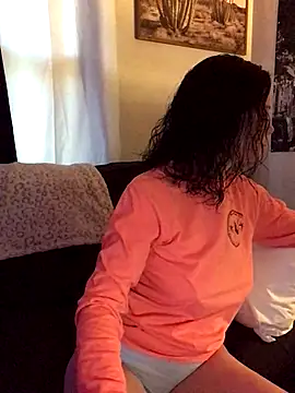 SidneyRaee online show from 10-27-25, 06:31