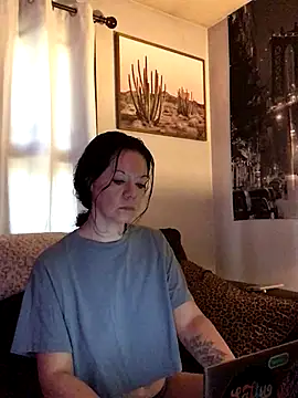 SidneyRaee online show from 09-12-25, 03:45