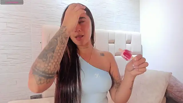 kayleeScott online show from 04-14-26, 07:30