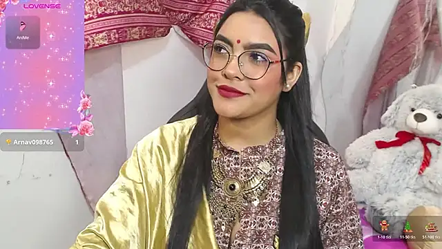 Snapshot of lakshmiraniii chatting on 12-19-25, 01:57 lakshmiraniii online show from 12-19-25, 01:57