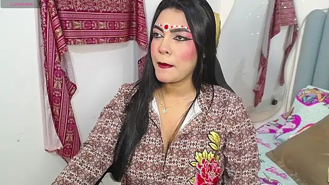 Snapshot of lakshmiraniii chatting on 10-18-25, 12:07 lakshmiraniii online show from 10-18-25, 12:07