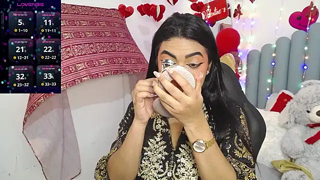 Snapshot of lakshmiraniii chatting on 02-16-26, 11:53 lakshmiraniii online show from 02-16-26, 11:53