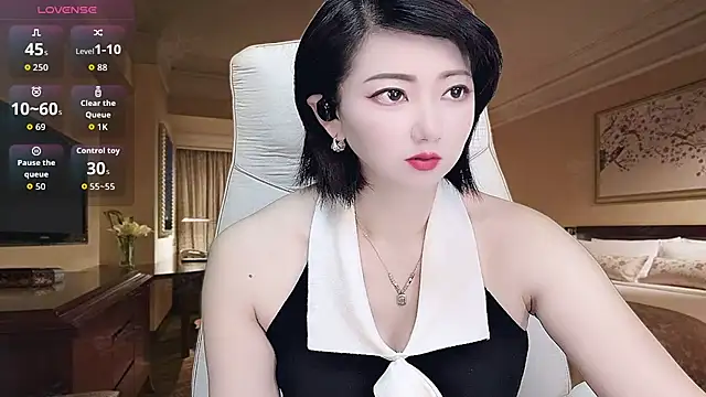 Snapshot of Mist_lili chatting on 09-29-25, 12:50 Mist lili online show from 09-29-25, 12:50