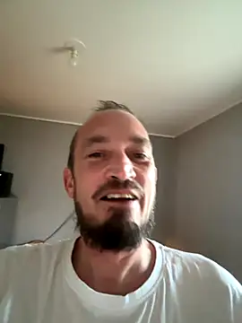 Denislamalice34 online show from 11-26-25, 03:45