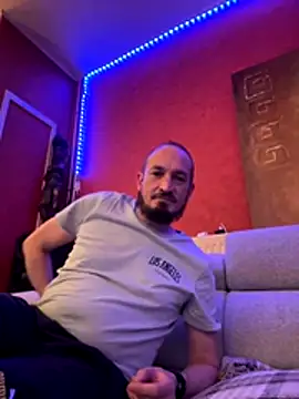 Denislamalice34 online show from 11-19-25, 09:26