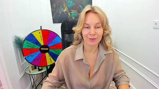 Sinty Devis online show from 03-19-26, 04:34