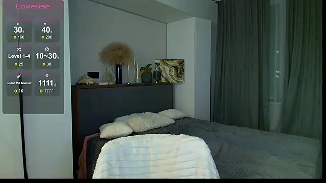 Snapshot of Mad1en chatting on 09-21-25, 05:18 Mad1en online show from 09-21-25, 05:18
